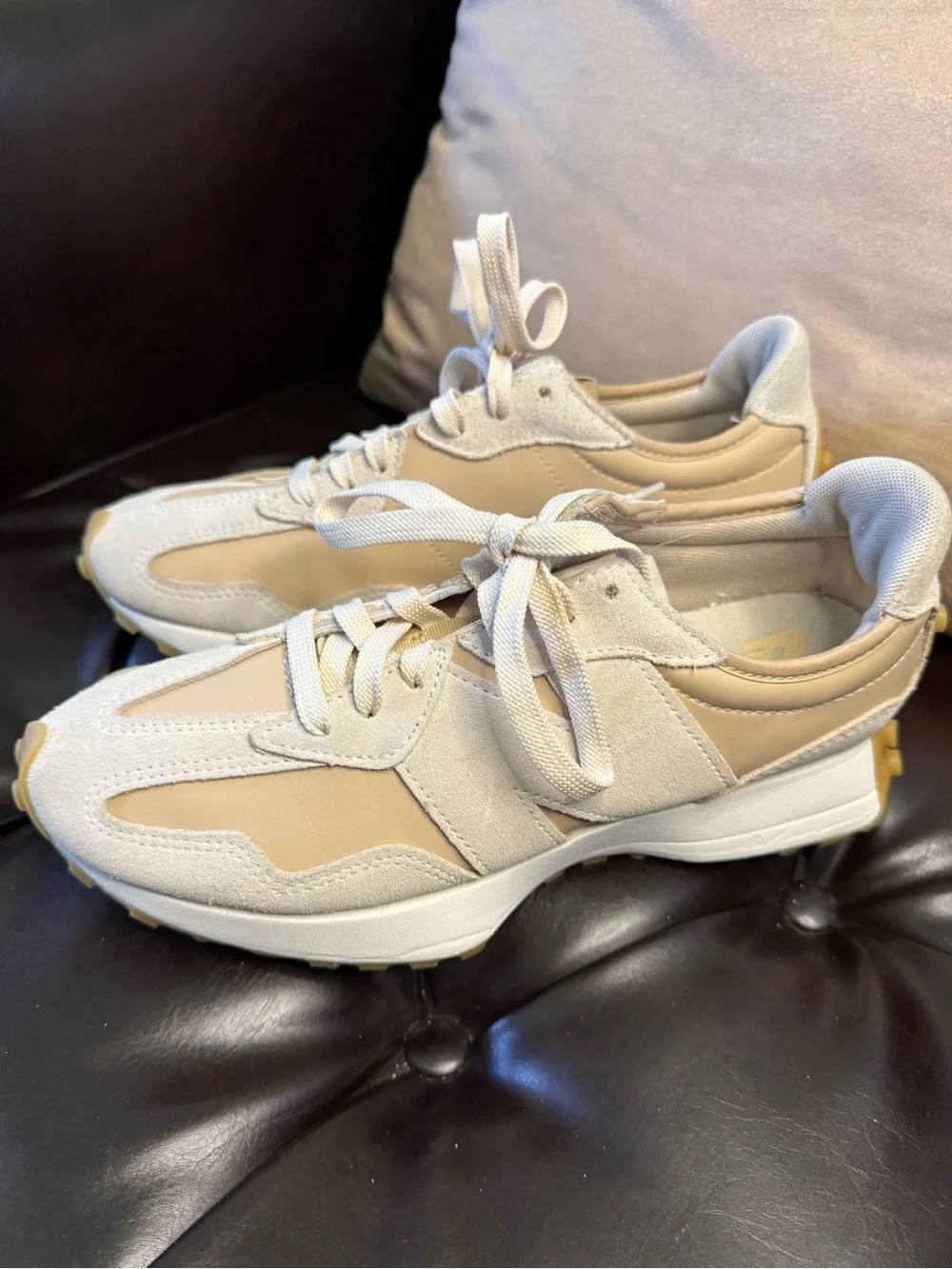 PRE-LOVED NEW BALANCE 327 BISQUE/CLAY SUEDE SNEAKERS - Sz Women’s 9.5/Men’s 8